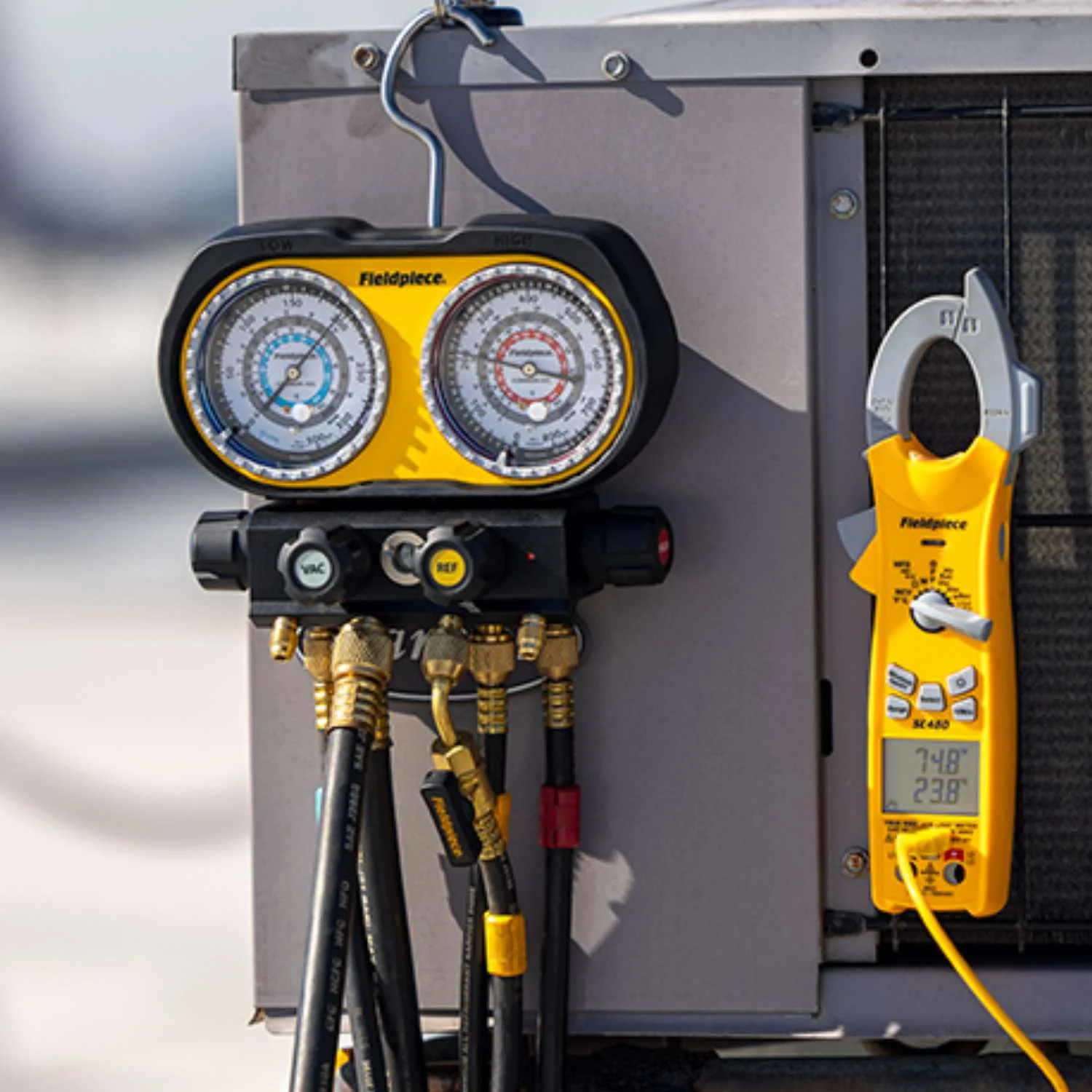 Fieldpiece 4 Port Analogue Manifold Gauge - Image 3